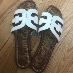 White Sam Edelman Bay Cutout Slide ** LIKE NEW**